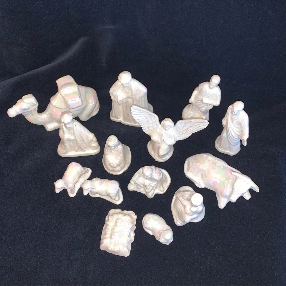 14 Piece Small Ceramic Pearlescent White Nativity Set Scene // Christmas Holiday